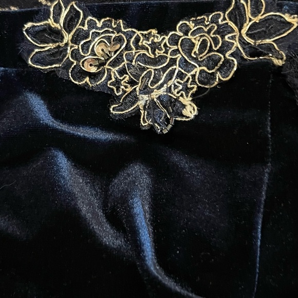 10th House small adult 2 piece dance set navy red lace Applique recital - Picture 16 of 16